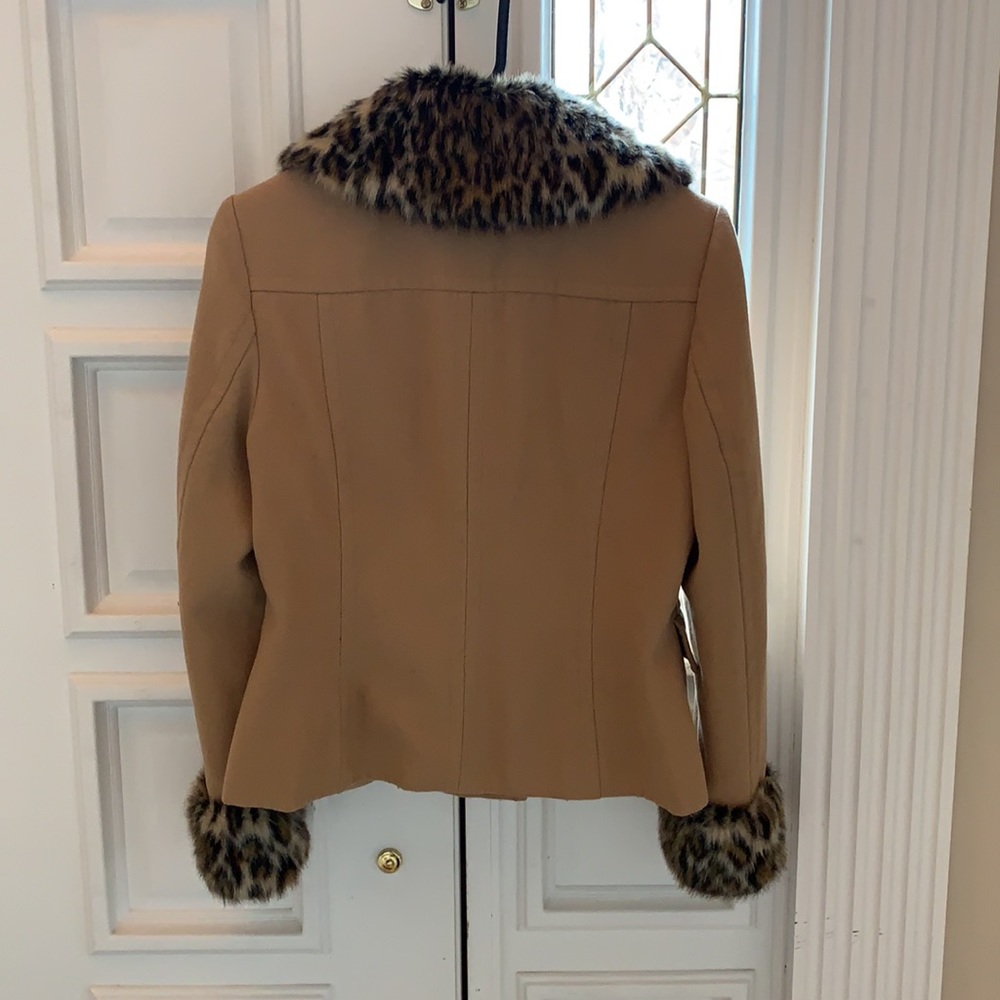 Coat - Picture 2 of 6